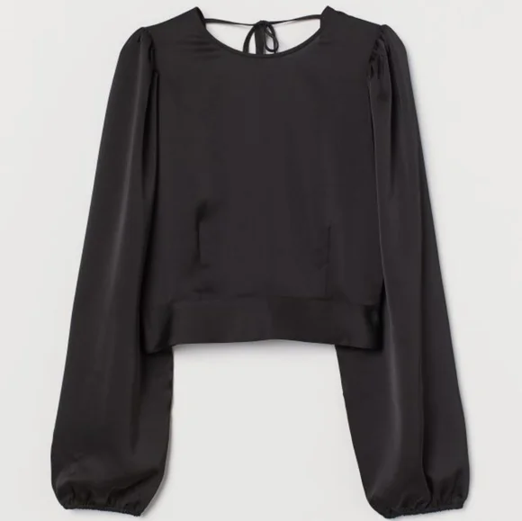 2/$25 Open Back H&M long sleeve top - Picture 2 of 4
